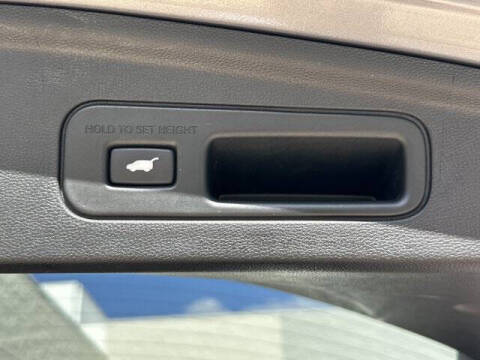 2023 Acura MDX w/Tech