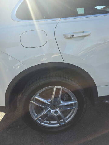 2012 Porsche Cayenne Tiptronic