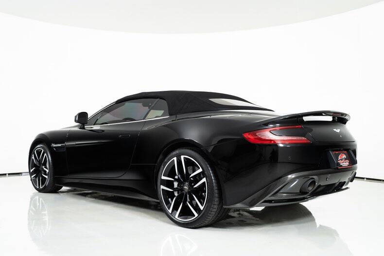 2015 Aston Martin Vanquish Volante