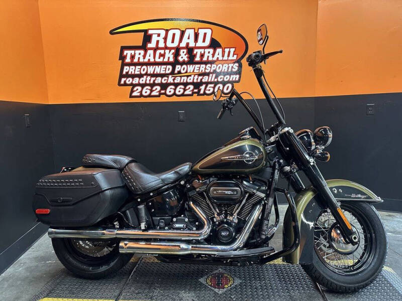 2018 Harley-Davidson FLHC - Softail Heritage