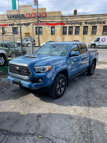 2019 Toyota Tacoma for sale at Drive Deleon in Yonkers NY