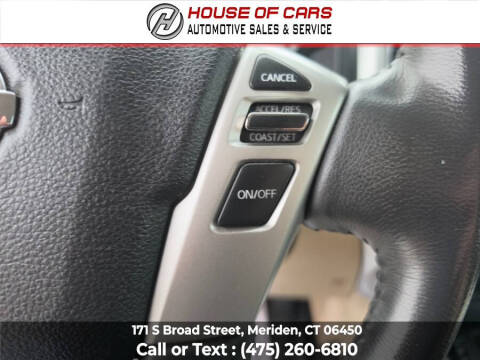 2017 Nissan Titan