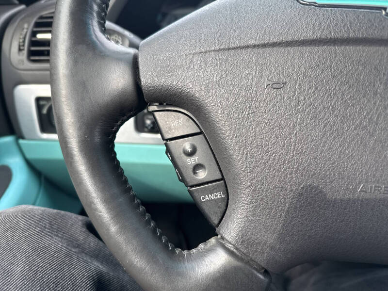 2002 Ford Thunderbird Deluxe