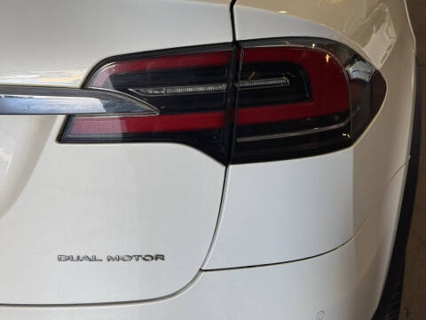 2020 Tesla Model X Long Range Plus