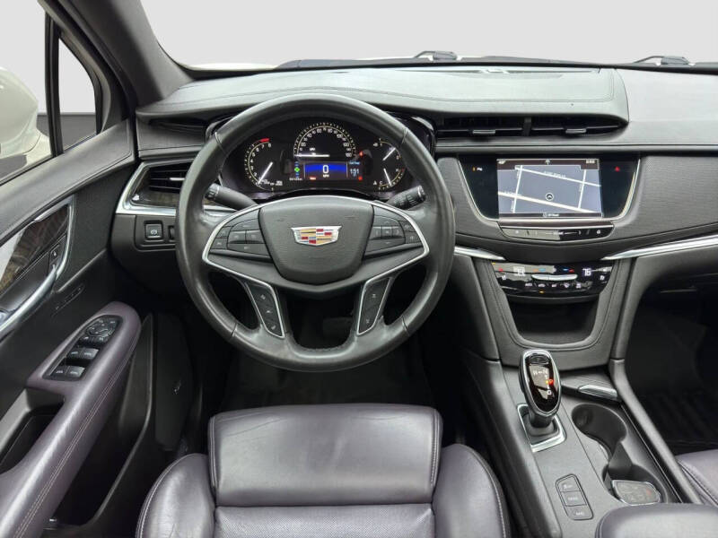 2017 Cadillac XT5 Premium Luxury