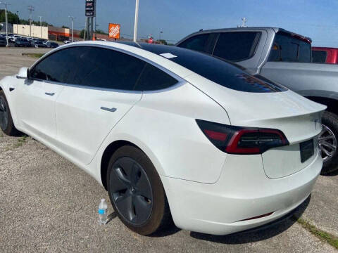 2020 Tesla Model 3 Standard Range
