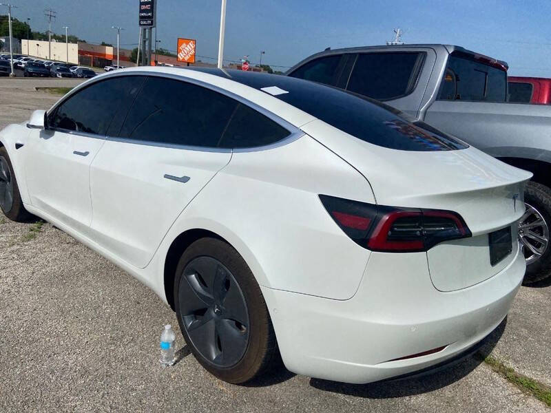2020 Tesla Model 3 Standard Range