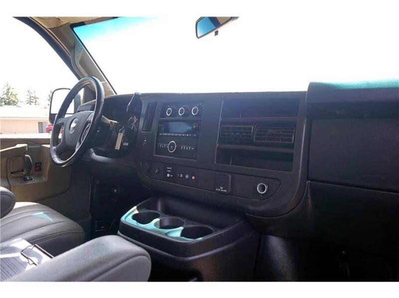 2021 Chevrolet Express 3500