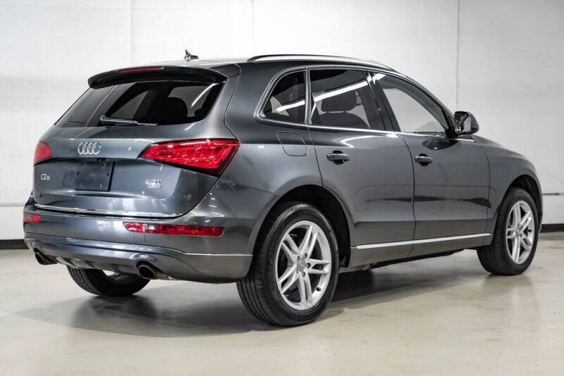 2017 Audi Q5 2.0T quattro Premium Plus