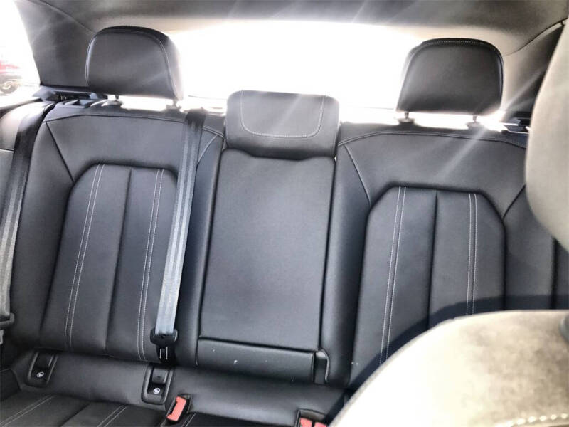 2024 Audi Q4 e-tron quattro Premium Plus 55