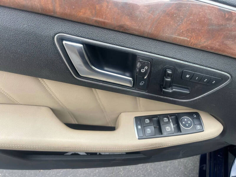 2012 Mercedes-Benz E-Class