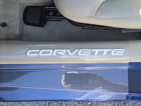 2004 Chevrolet Corvette