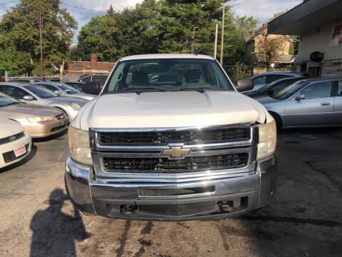2008 Chevrolet Silverado 2500HD for sale at Six Brothers Mega Lot in Youngstown OH