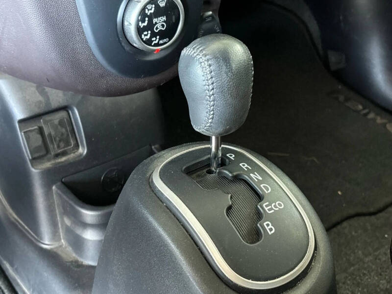 2012 Mitsubishi i-MiEV