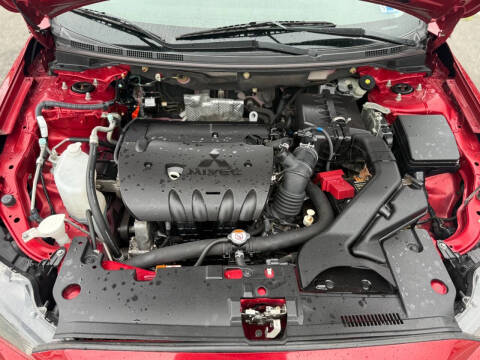 2017 Mitsubishi Lancer ES