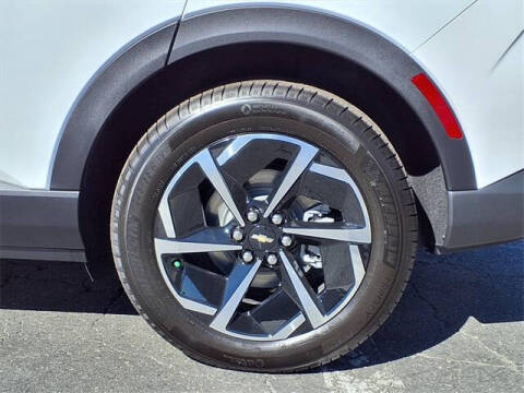 2026 Chevrolet Equinox EV LT 1