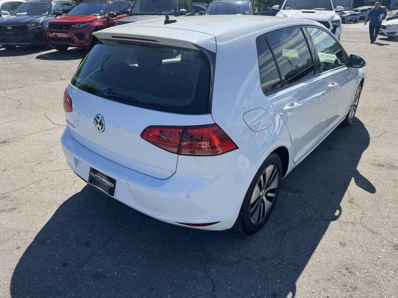 2015 Volkswagen e-Golf SEL Premium
