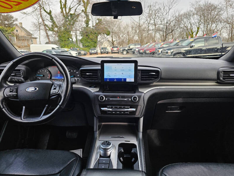 2020 Ford Explorer XLT