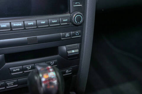 2012 Porsche Cayman R