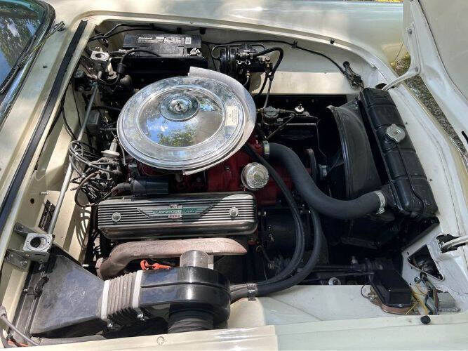 1957 Ford Thunderbird