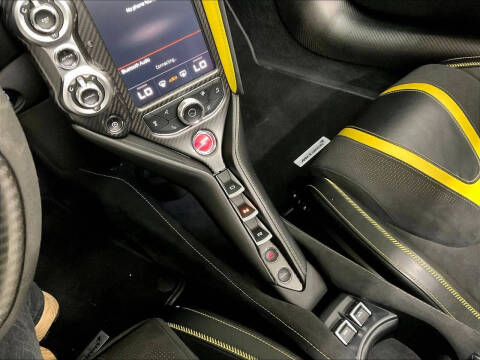 2019 McLaren 720S Spider Performance
