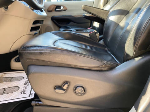 2017 Chrysler Pacifica