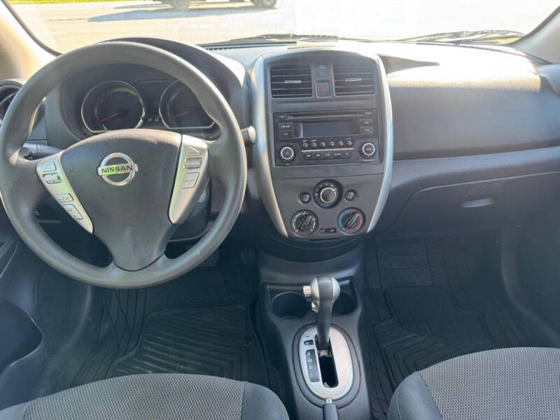 2016 Nissan Versa