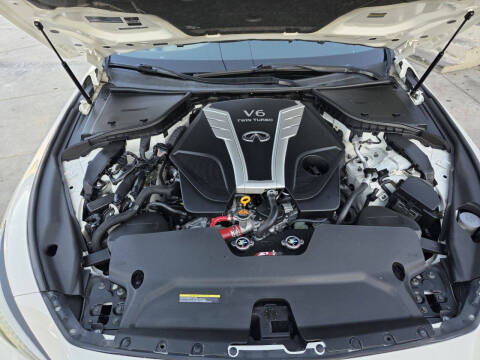 2017 Infiniti Q50 Red Sport 400