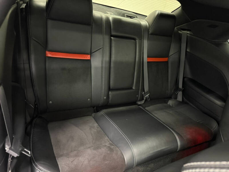 2008 Dodge Challenger SRT8