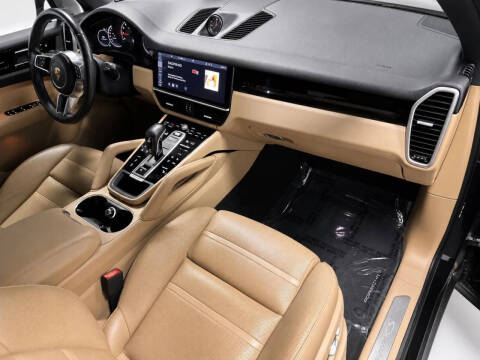 2019 Porsche Cayenne S