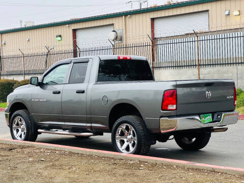 2012 RAM 1500 ST
