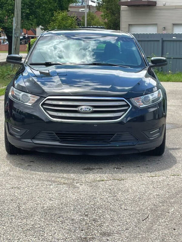 2016 Ford Taurus SEL