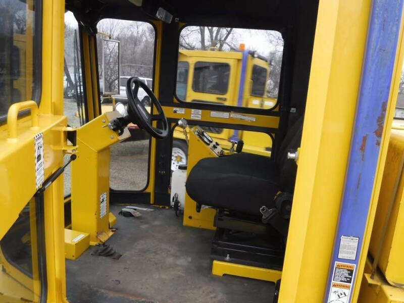2012 Superior Broom SM80J Propelled Sweeper