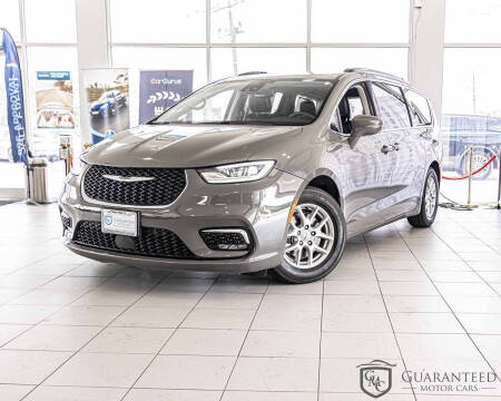 2022 Chrysler Pacifica Touring L