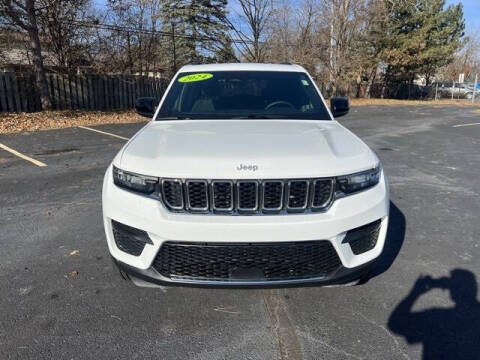 2024 Jeep Grand Cherokee Laredo