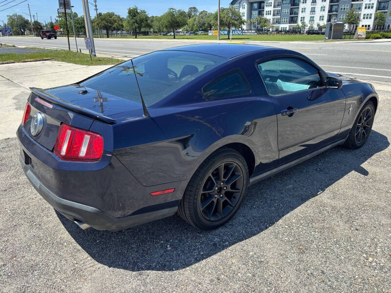 2011 Ford Mustang V6 Premium