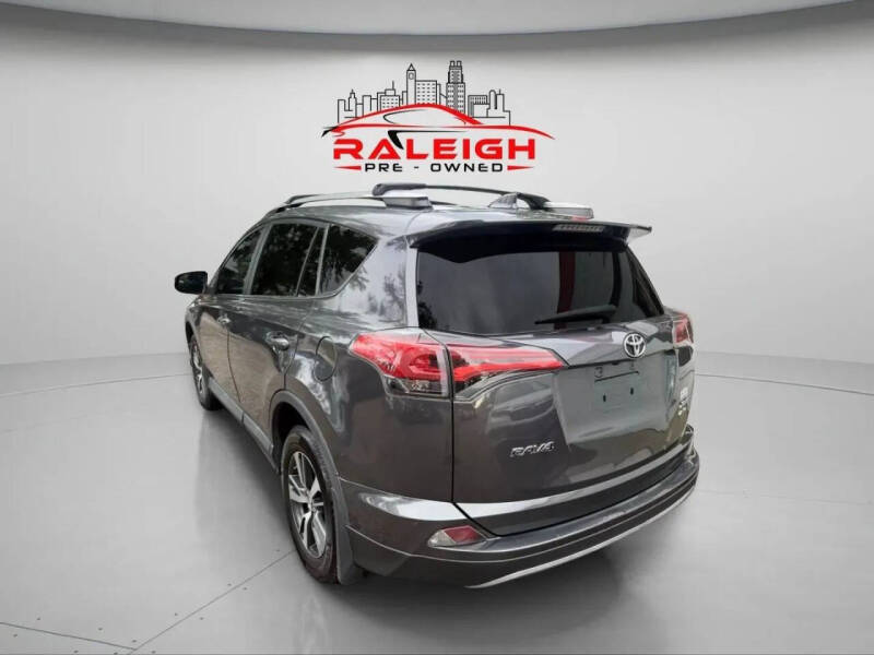 2017 Toyota RAV4 XLE