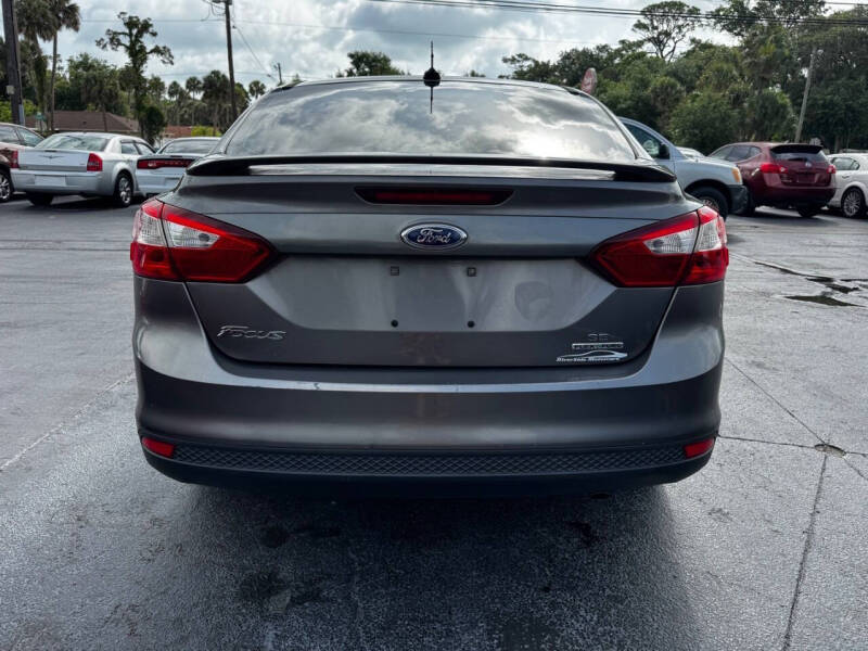 2013 Ford Focus SE