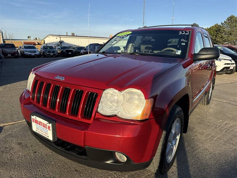2010 Jeep Grand Cherokee Laredo's photo