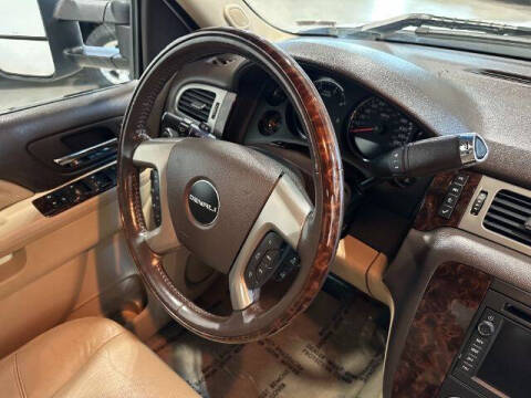 2011 GMC Sierra 2500HD Denali