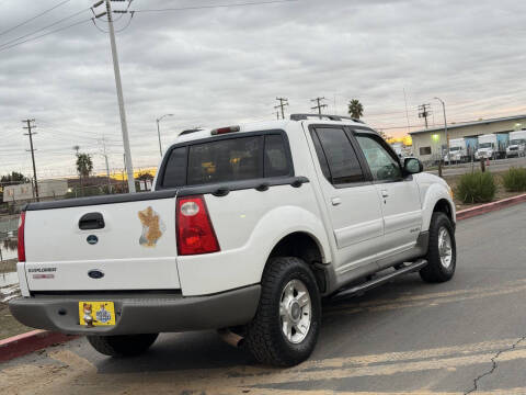 2002 Ford Explorer Sport Trac Value