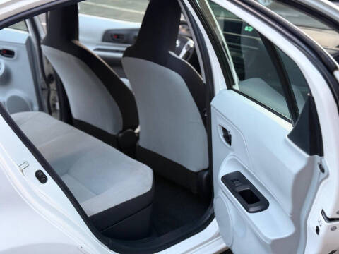 2012 Toyota Prius c One