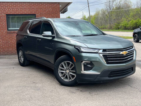 2023 Chevrolet Traverse LT Cloth