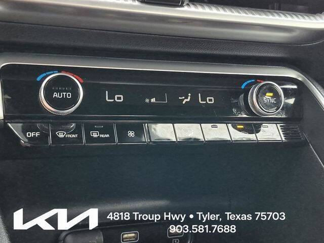 2023 Kia K5