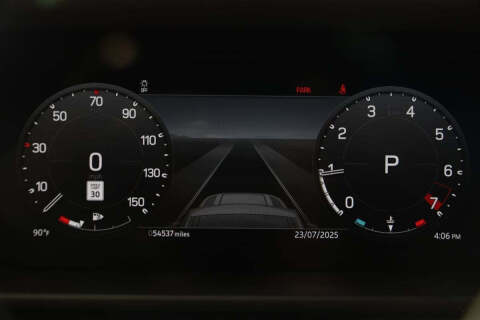 2023 Land Rover Defender 110 SE