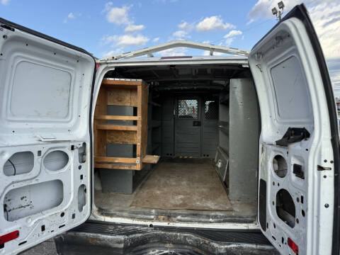 2011 Ford E-Series E-250