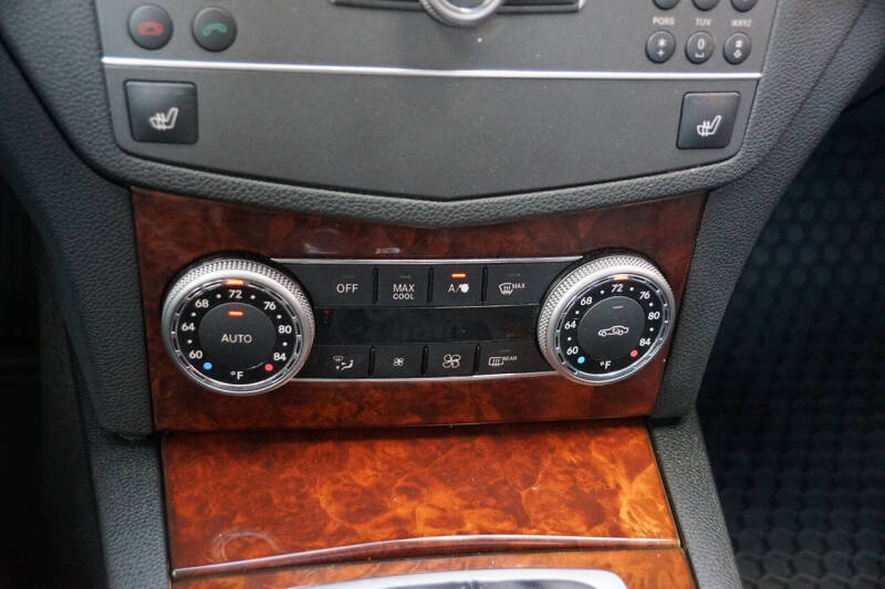 2011 Mercedes-Benz C-Class C 300 Sport 4MATIC