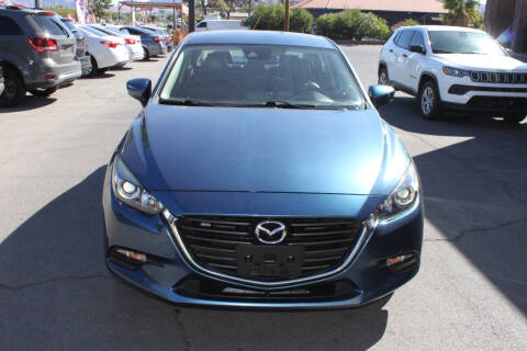 2018 Mazda MAZDA3 Touring