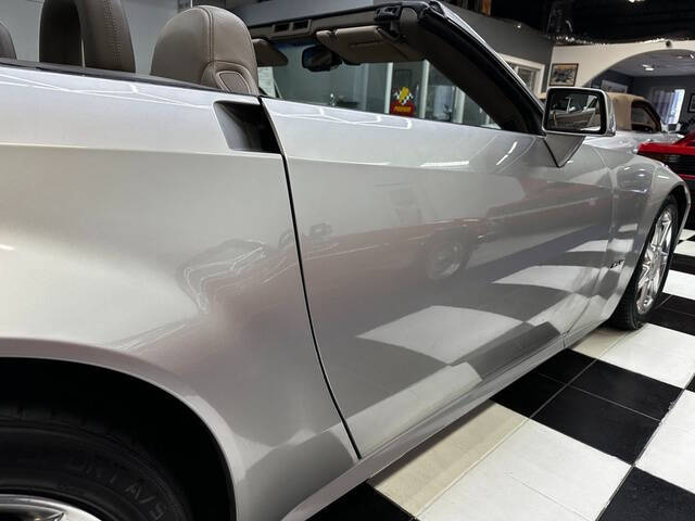 2005 Cadillac XLR