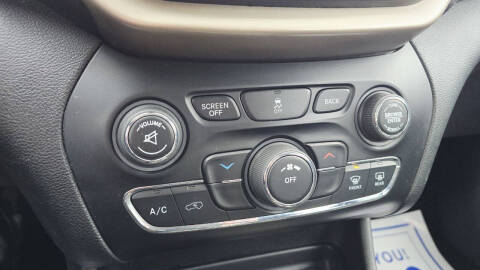 2015 Jeep Cherokee Sport